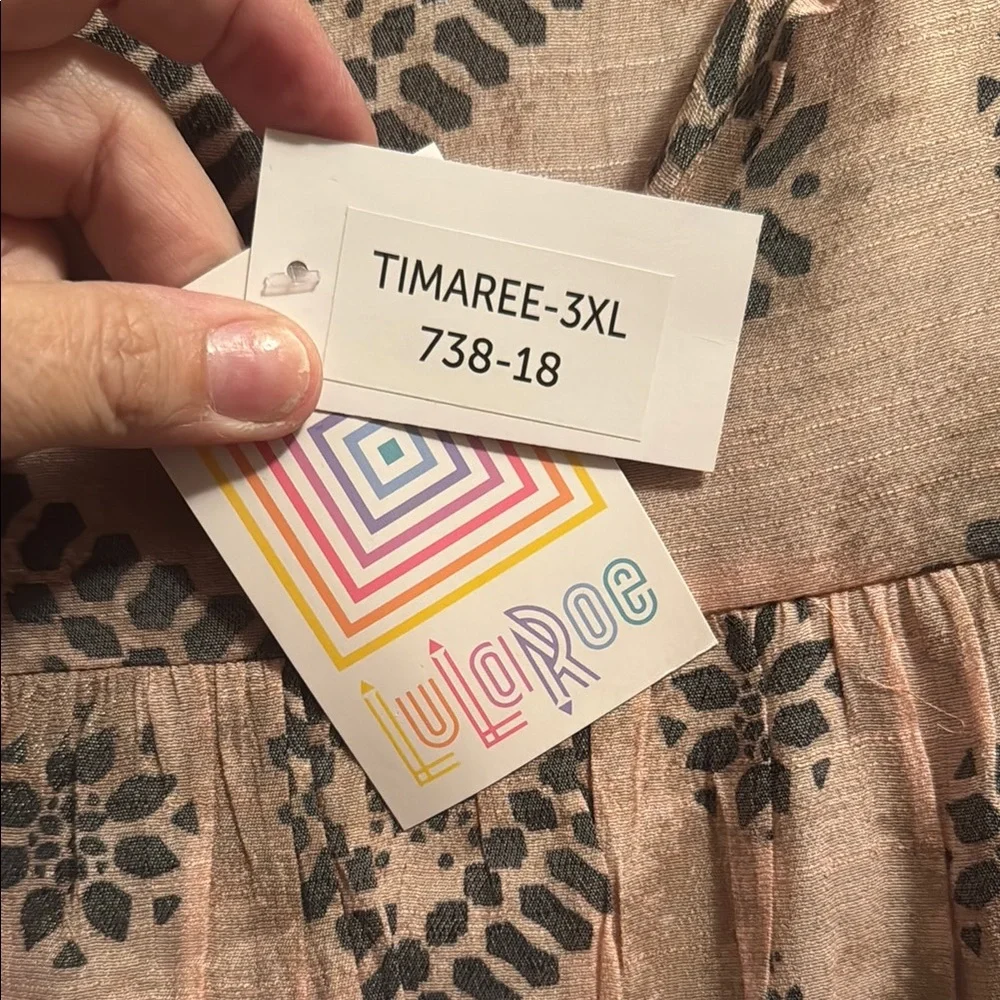 LuLaRoe Geometric V-Neck Blouse - Black and Tan - Picture 2 of 2
